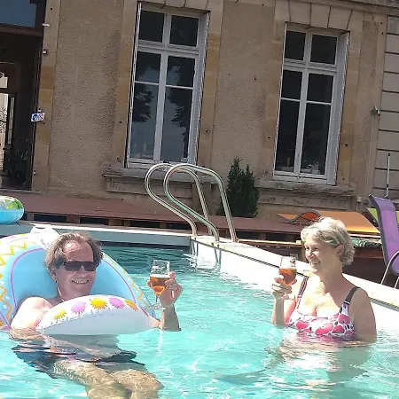 Le Belvedere Des Remparts فندق مبيت وإفطار