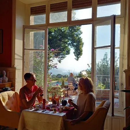 Le Belvedere Des Remparts 4*