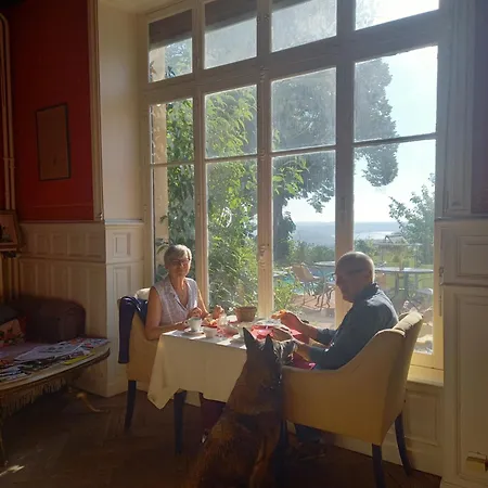 Le Belvedere Des Remparts Langres