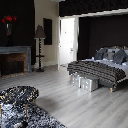 فندق مبيت وإفطار Le Belvedere Des Remparts