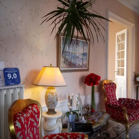 Le Belvedere Des Remparts