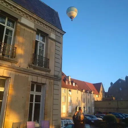 Le Belvedere Des Remparts