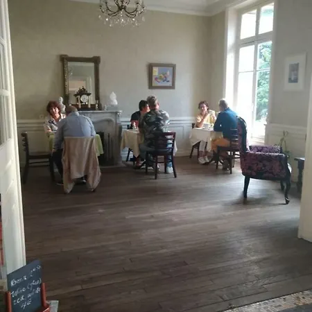 Le Belvedere Des Remparts فندق مبيت وإفطار 4*