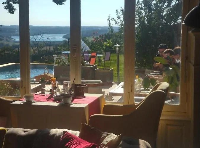 Le Belvedere Des Remparts Bed & Breakfast Langres