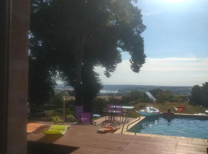 Le Belvedere Des Remparts 4* Langres