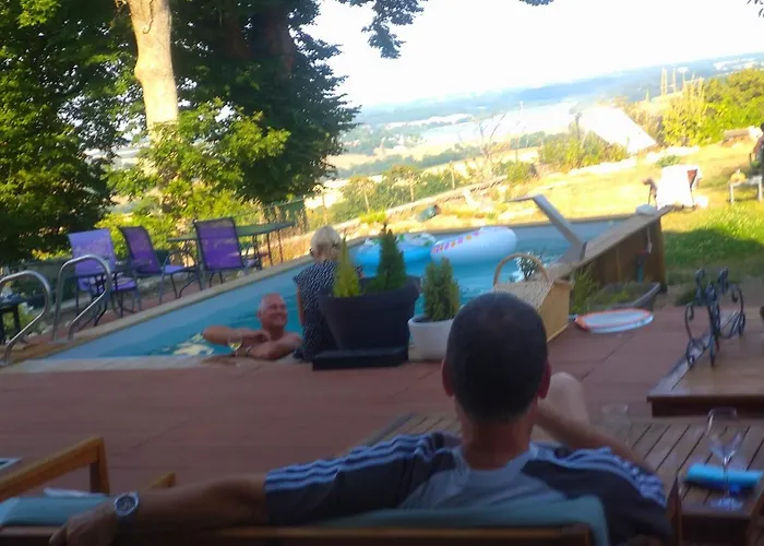 Le Belvedere Des Remparts Bed and breakfast 4*