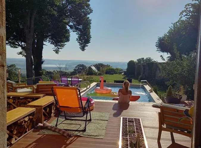 Le Belvedere Des Remparts Bed & Breakfast