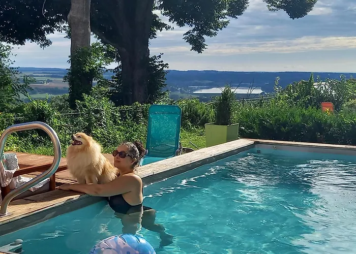 Bed & Breakfast Le Belvedere Des Remparts 4*